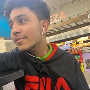 Meet your Posher, Alejandro